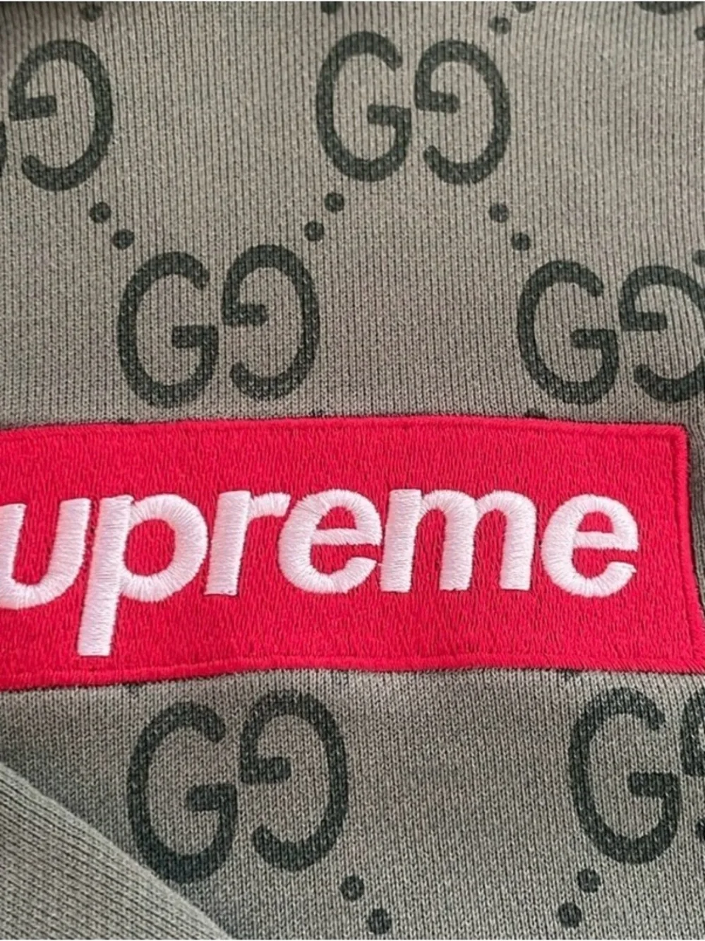 Custom made Gucci X Supreme hoodie Collab, Size L by Soul Markos